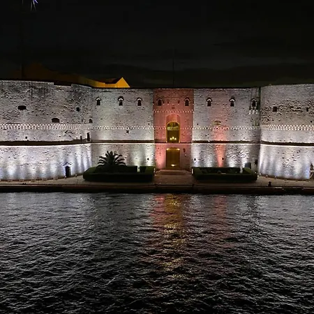 Flowing House Brindisi