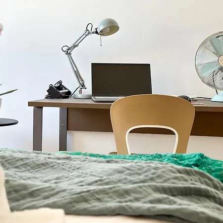 Couette-café Flowing House *