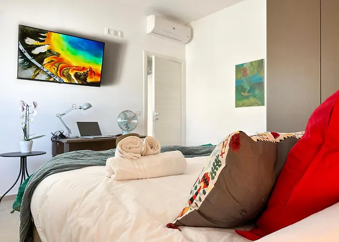 Flowing House 4* Brindisi