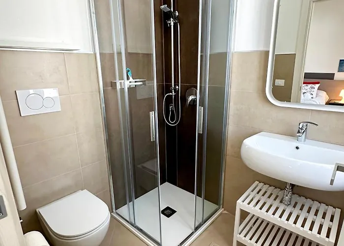 Flowing House Bed & Breakfast